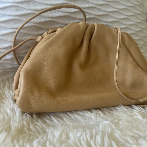 Bottega Veneta Mini Pouch beige color; - Picture 7 of 12